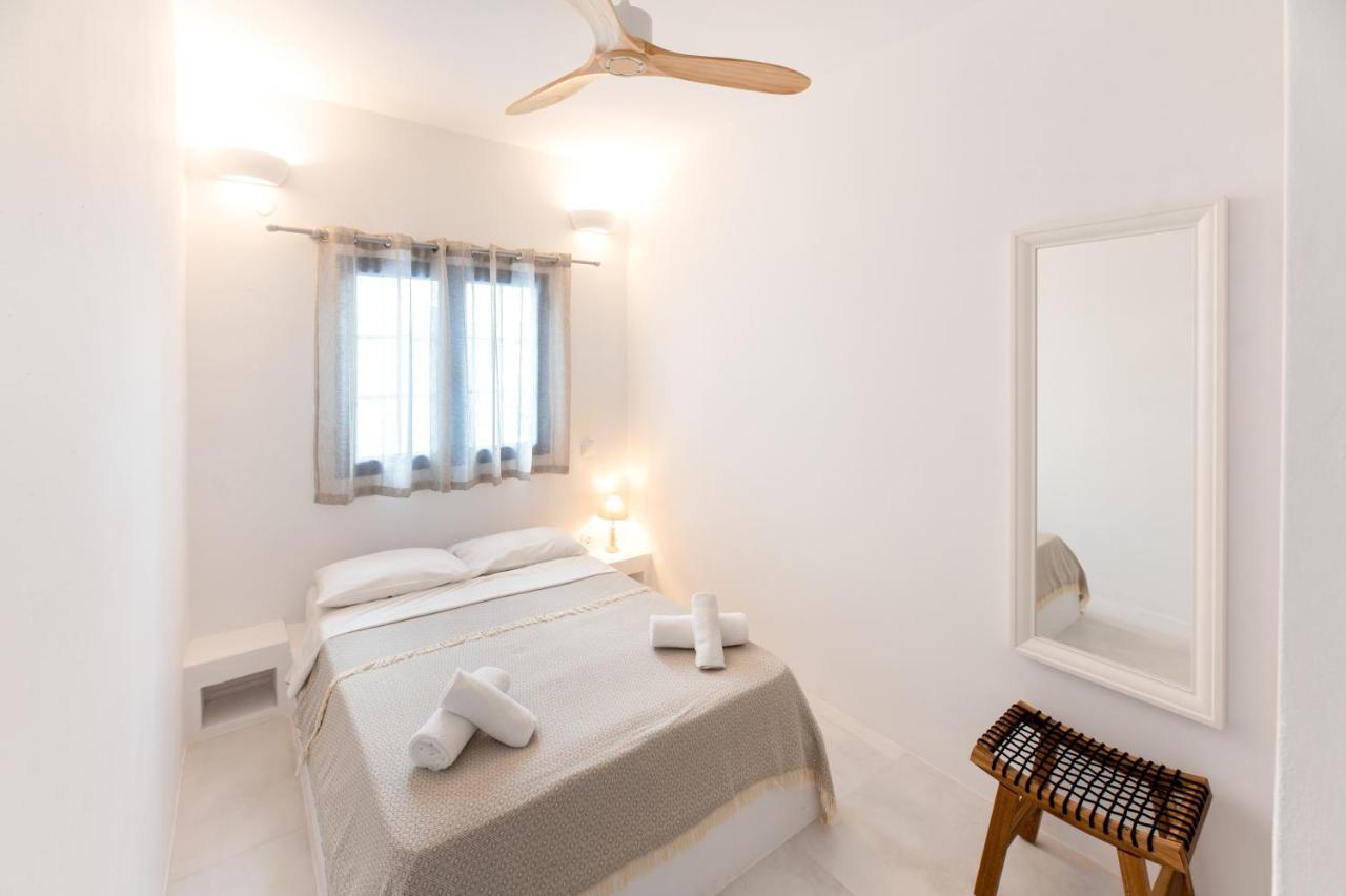 Muses Apartments Agía Ánna Extérieur photo
