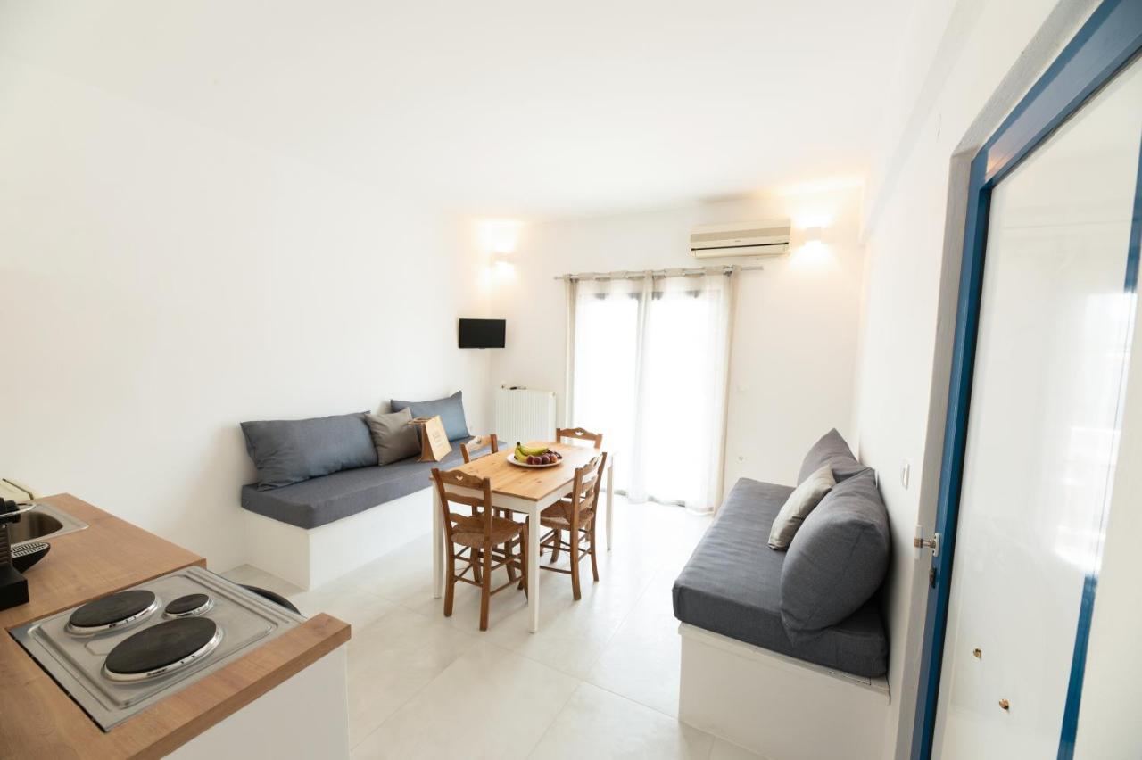 Muses Apartments Agía Ánna Extérieur photo