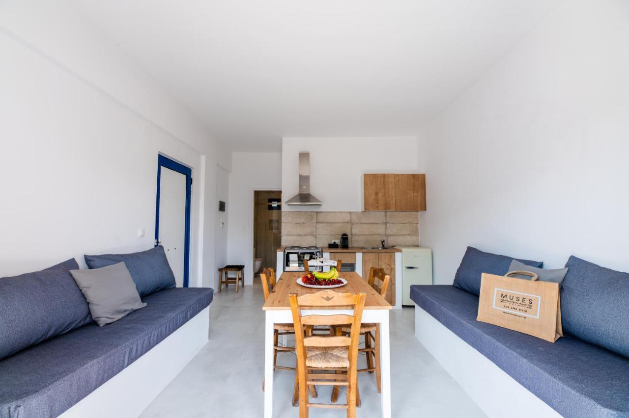 Muses Apartments Agía Ánna Extérieur photo